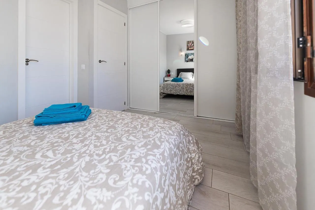 شقة Detached 3-Story Home, Seafront And Central بلايا ذي لاس أميريكاس